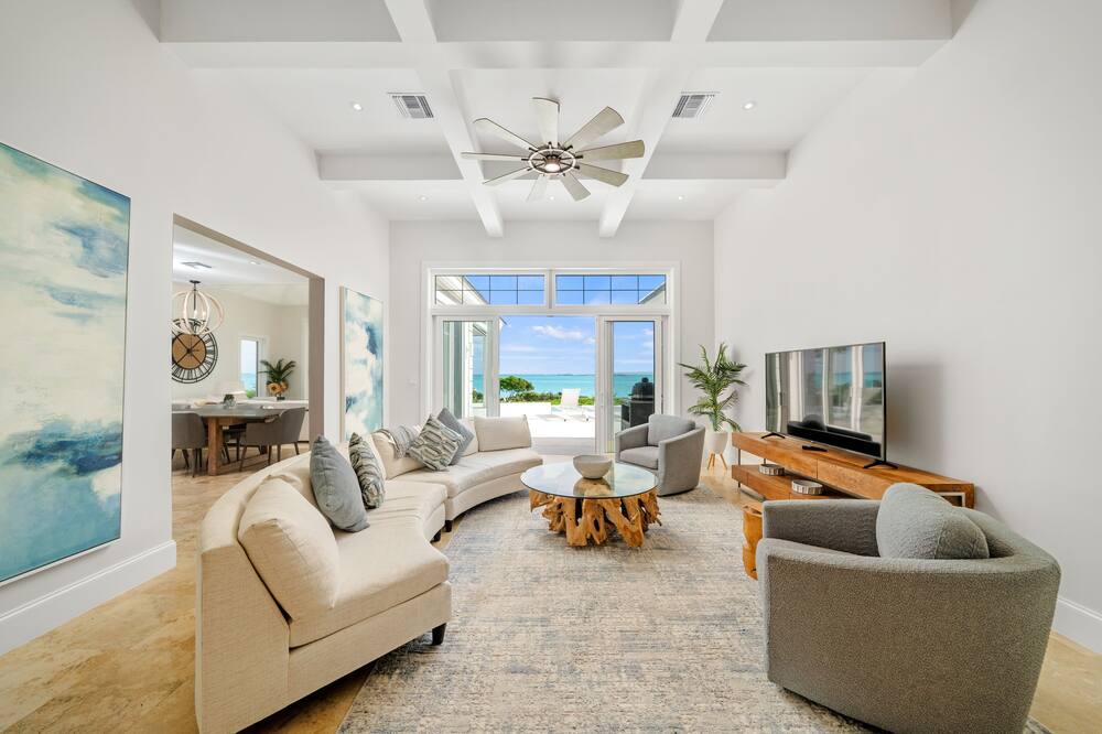 Photo of Livingroom in Great Exuma