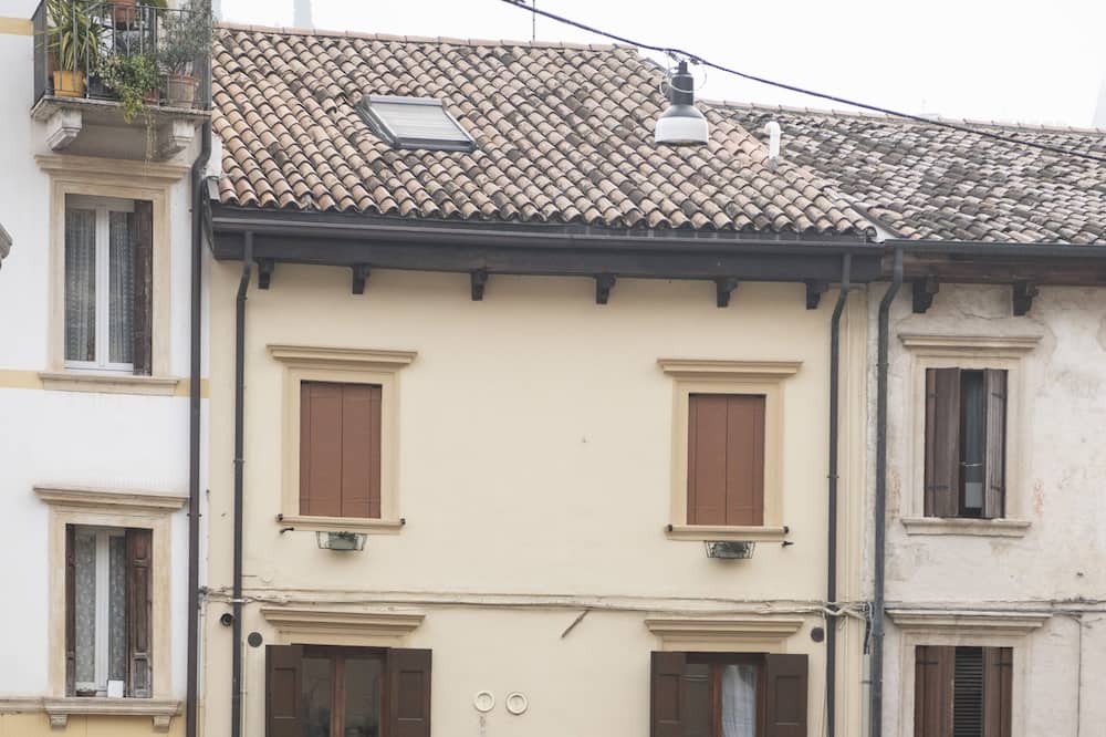 Photo of Outdoor in Verona City Centre