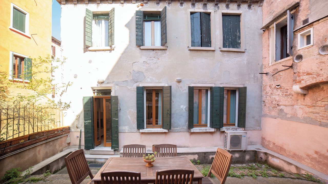 Photo of Outdoor in Castello