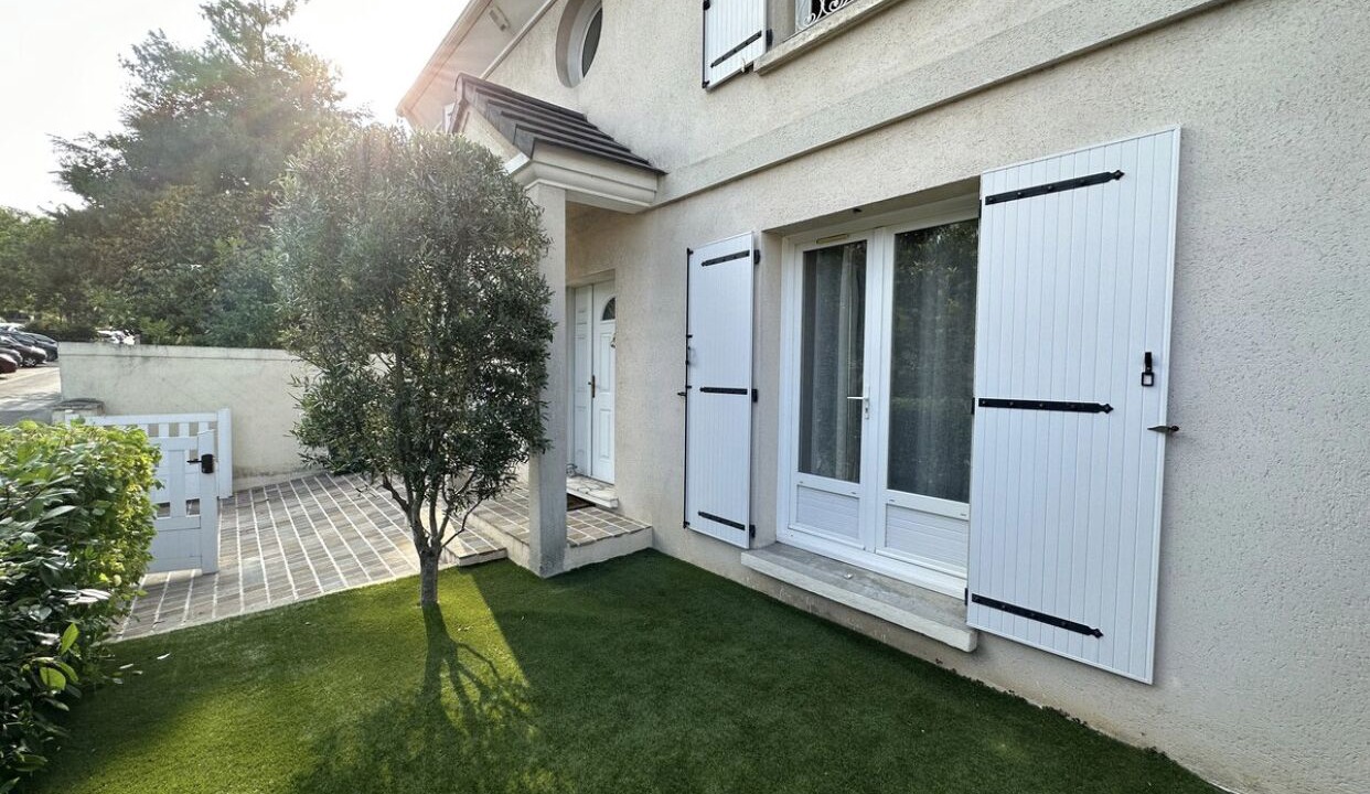 Photo of Outdoor in Le Plessis-Robinson
