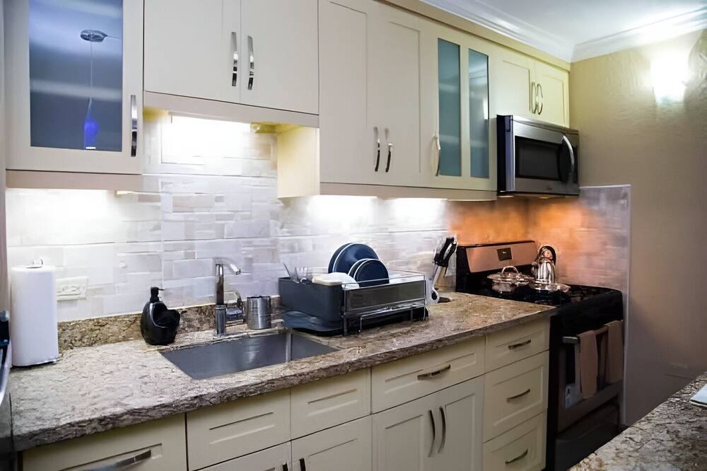 Photo of Kitchen in Mona