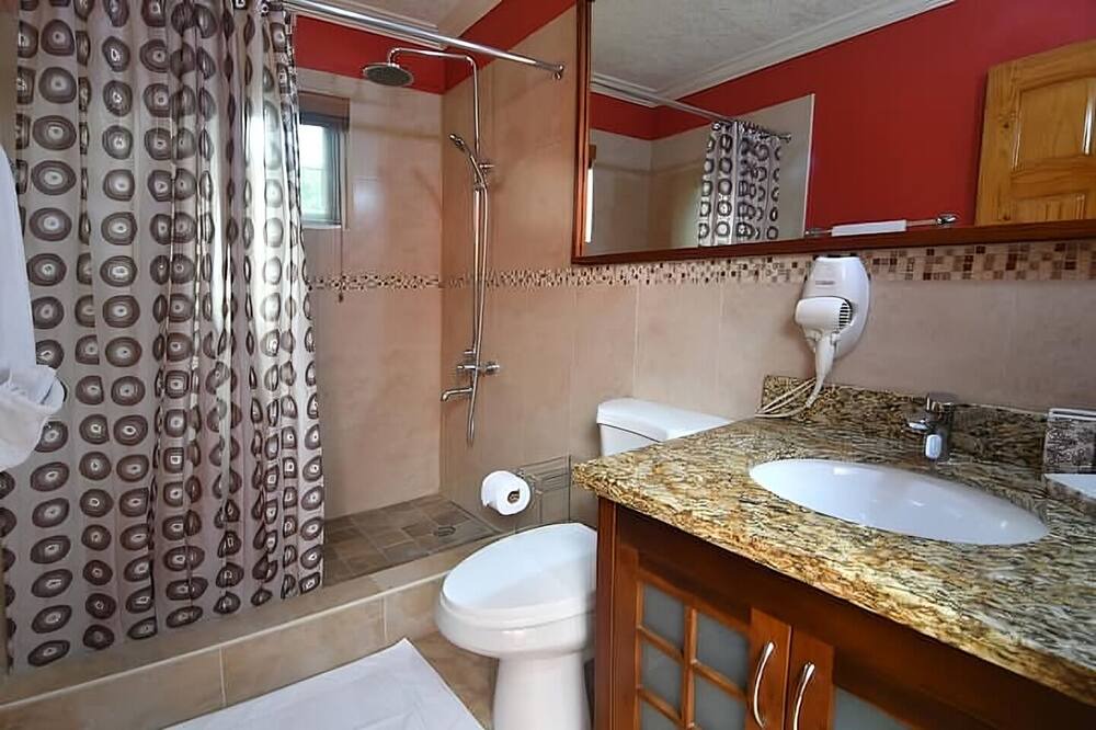 Photo of Bathroom in Mona
