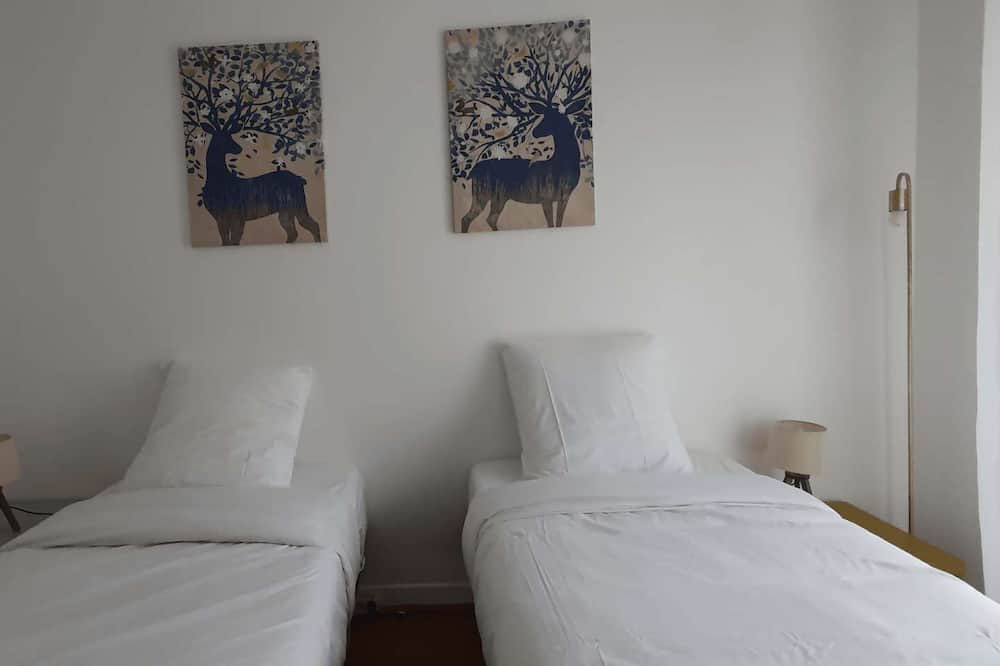 Photo of Bedroom in Cachan