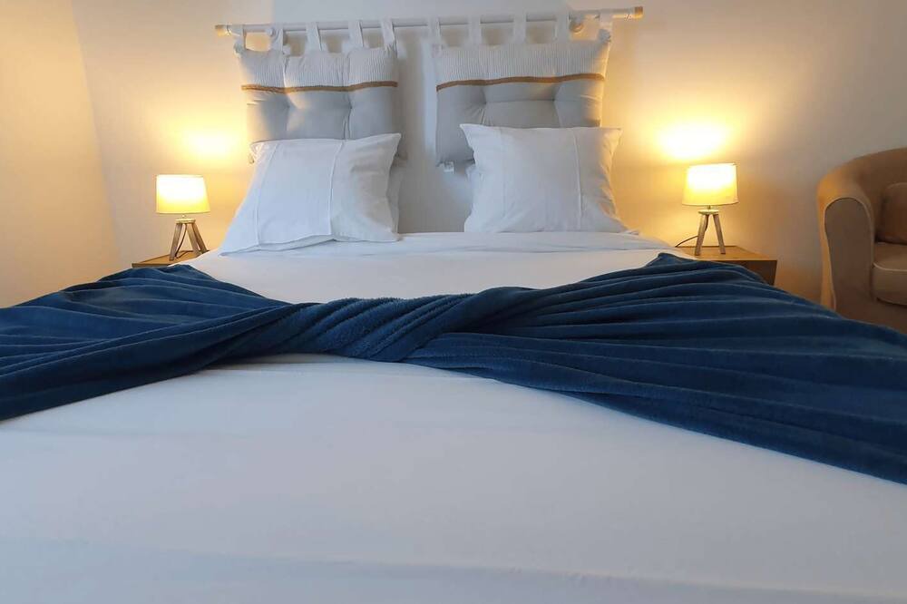 Photo of Bedroom in Cachan