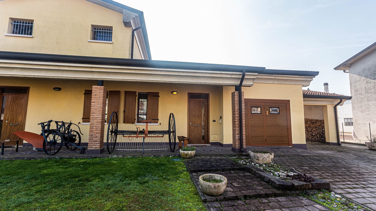 Photo of Outdoor in Concamarise