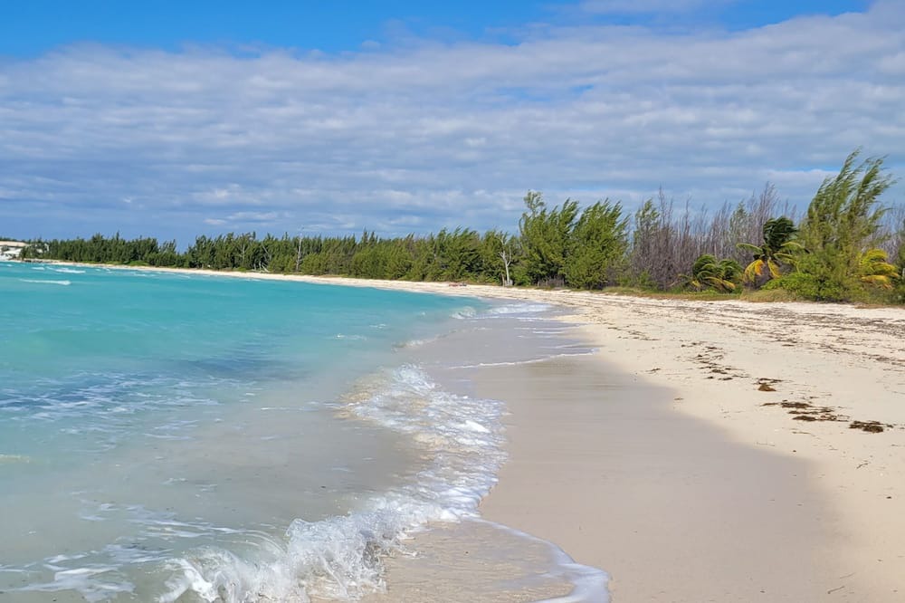 Photo of Others in Bahamia West