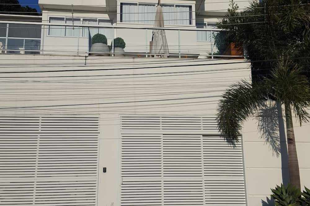 Photo of Outdoor in Charitas