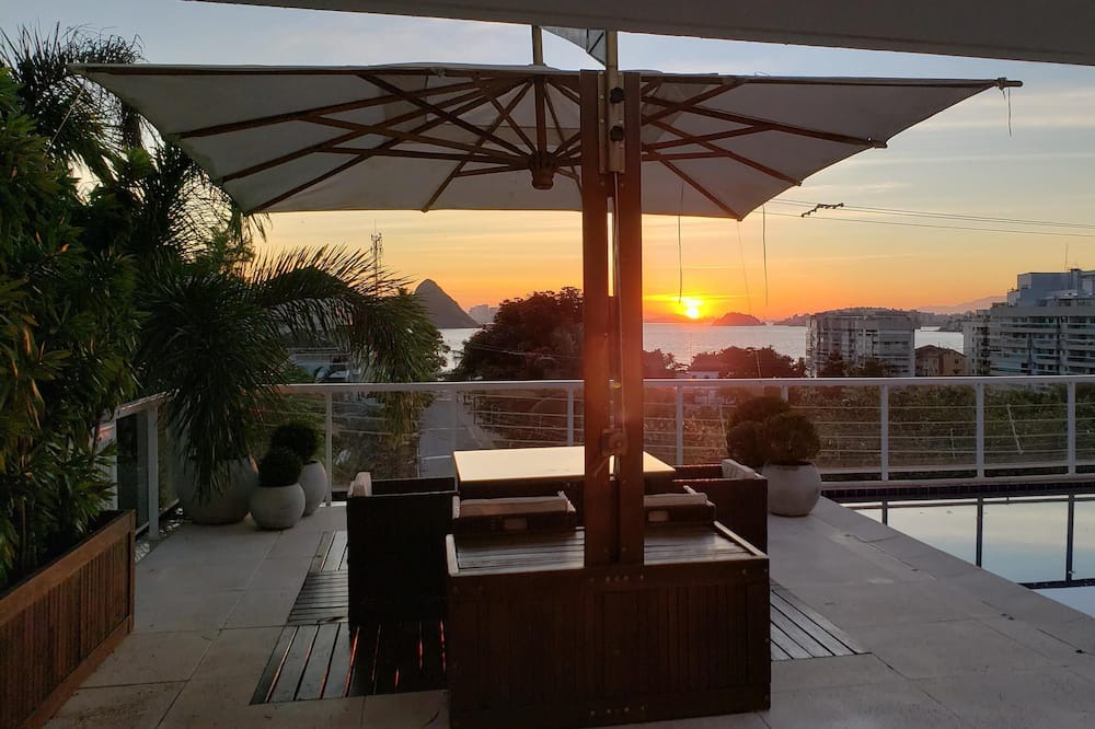 Photo of Outdoor in Charitas