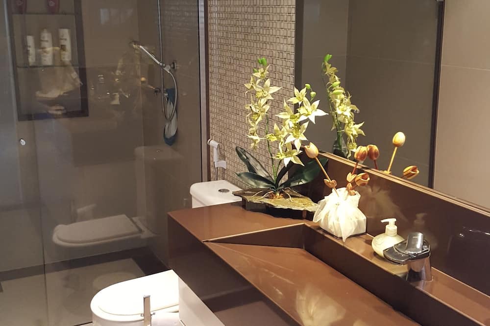 Photo of Bathroom in Charitas