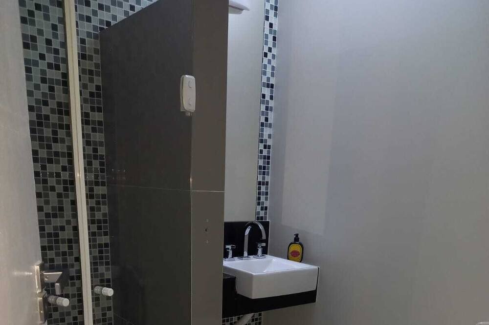 Photo of Bathroom in Charitas