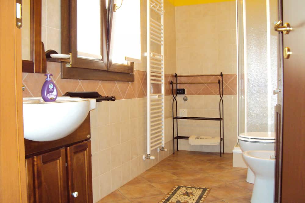 Photo of Bathroom in Occhiobello