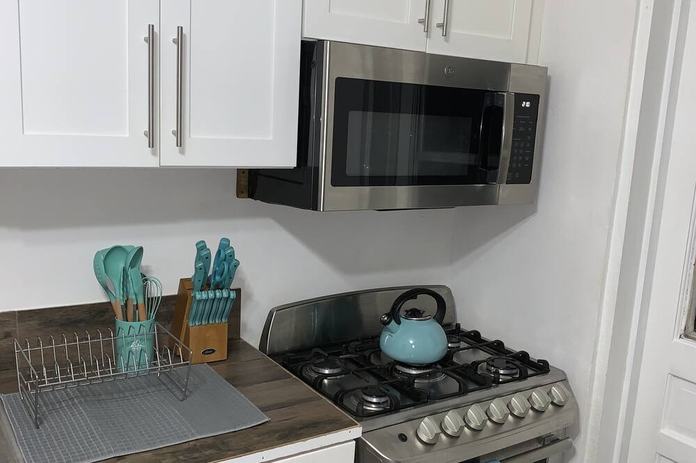 Photo of Kitchen in Tar Bay
