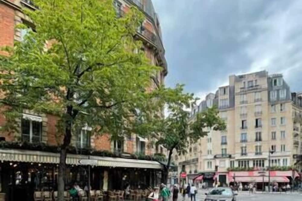 Photo of Others in Saint-Lambert
