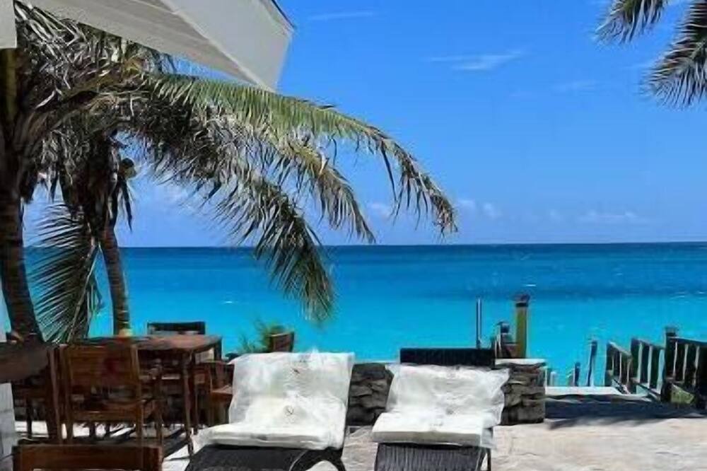 Photo of Outdoor in Tar Bay
