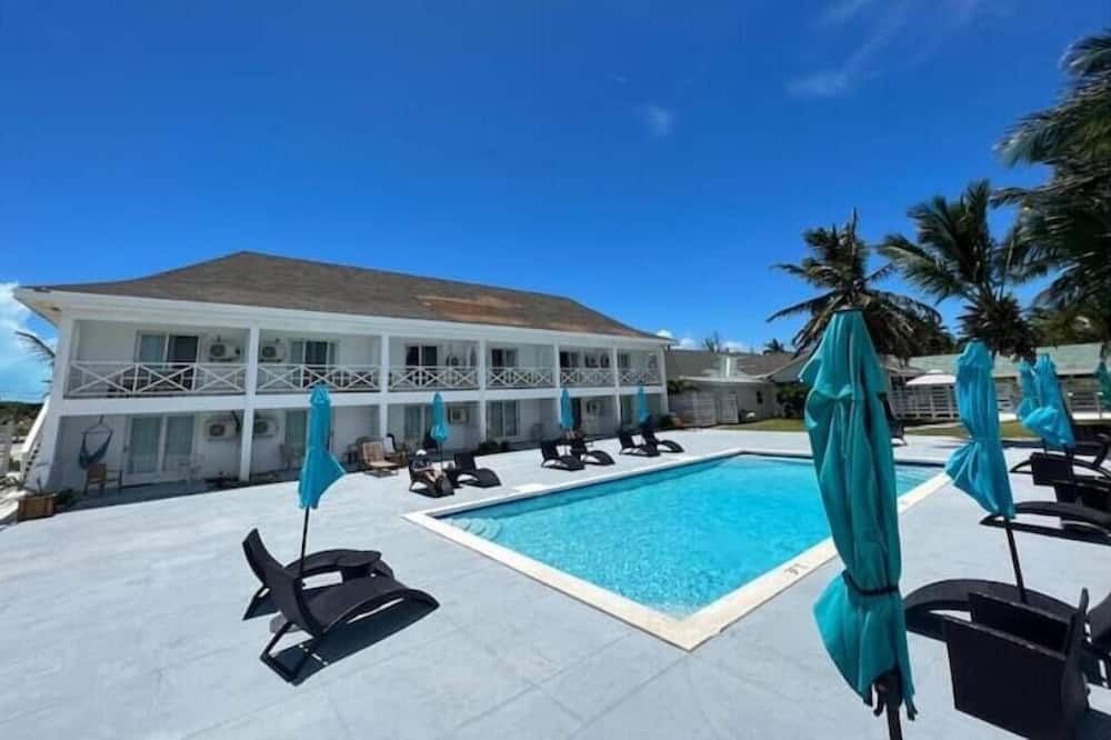 Photo of Outdoor in Tar Bay