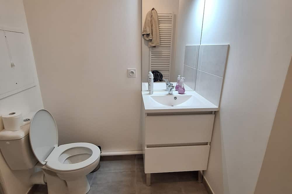 Photo of Bathroom in Thiais