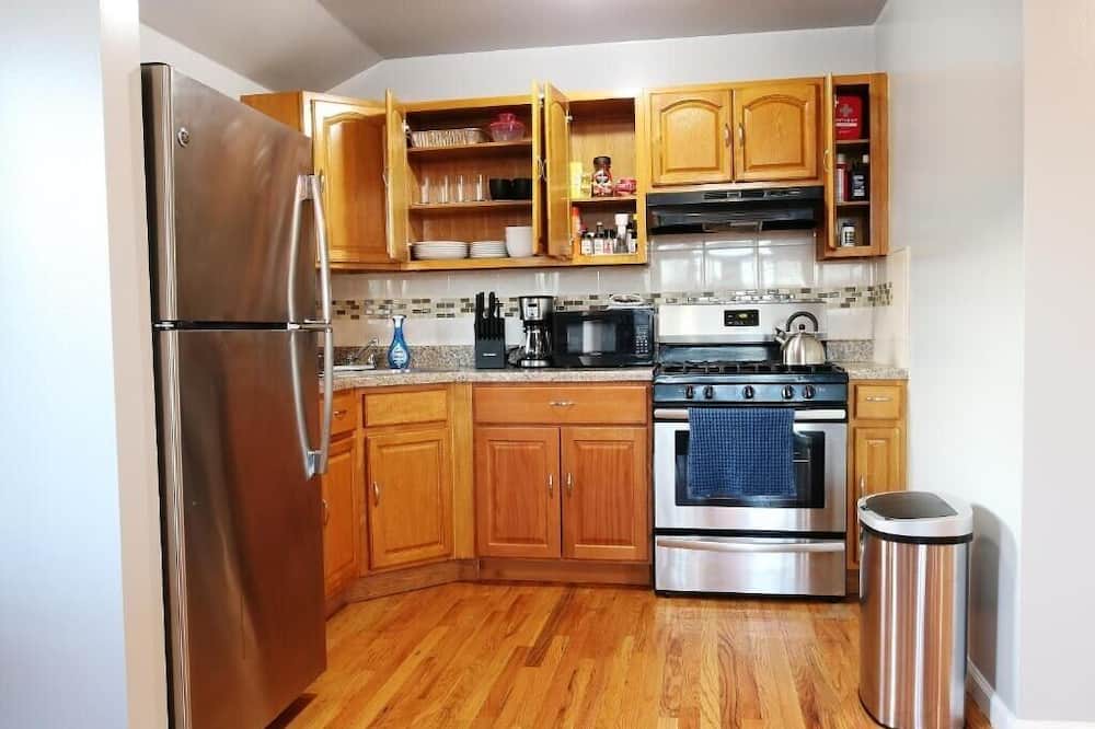Photo of Kitchen in Canarsie