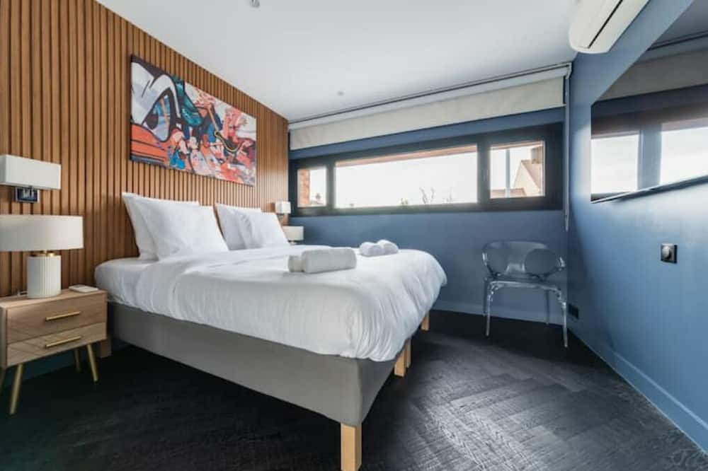 Photo of Bedroom in Cachan