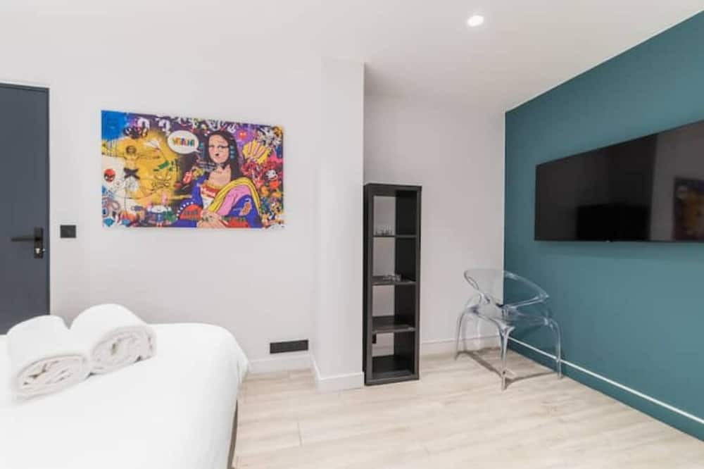 Photo of Livingroom in Cachan