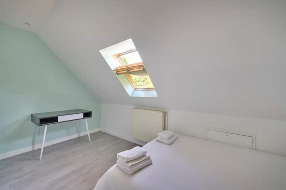 Photo of Bathroom in Arcueil