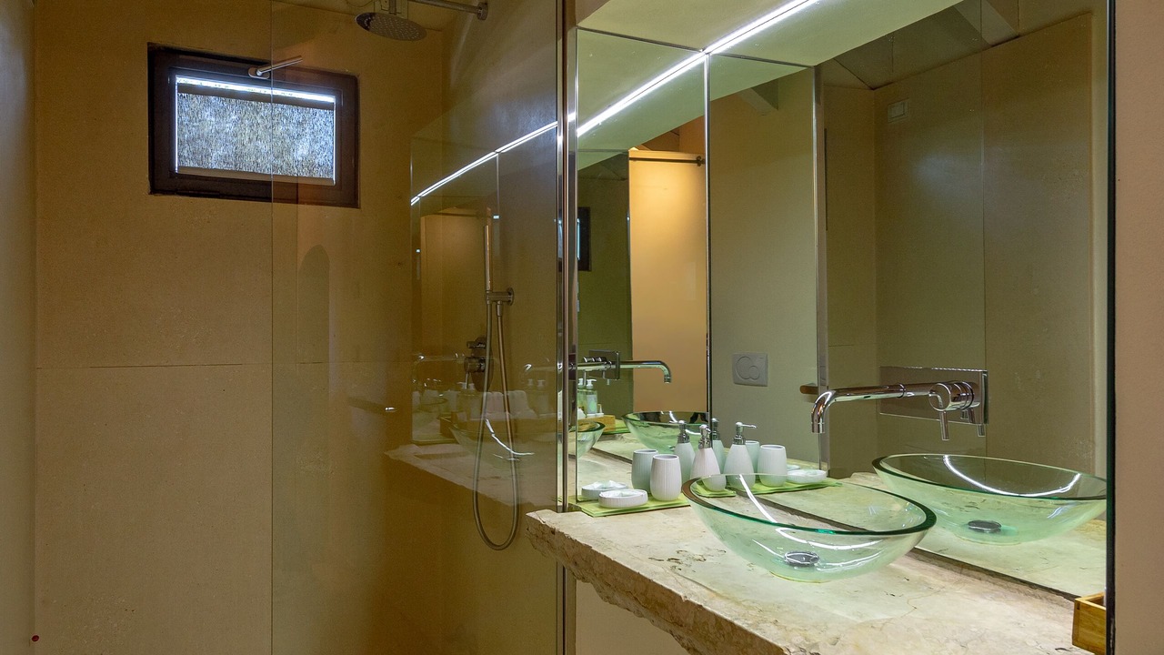 Photo of Bathroom in Historic Centre