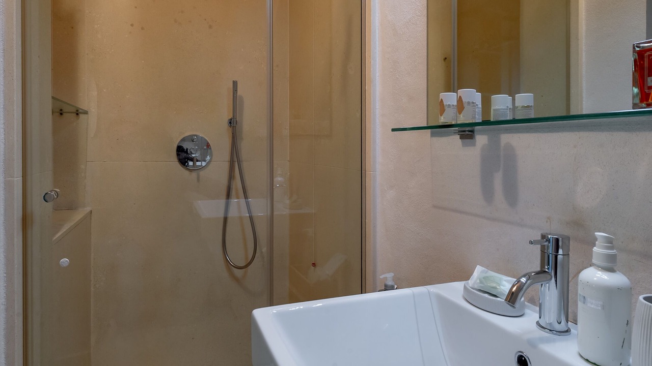 Photo of Bathroom in Historic Centre