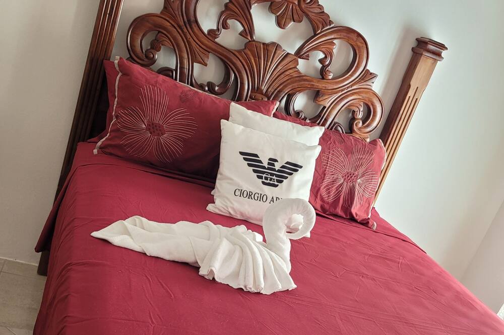 Photo of Bedroom in Tower Isle