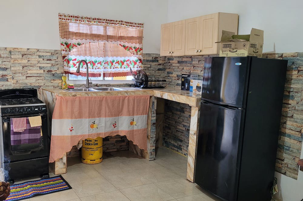 Photo of Kitchen in Tower Isle