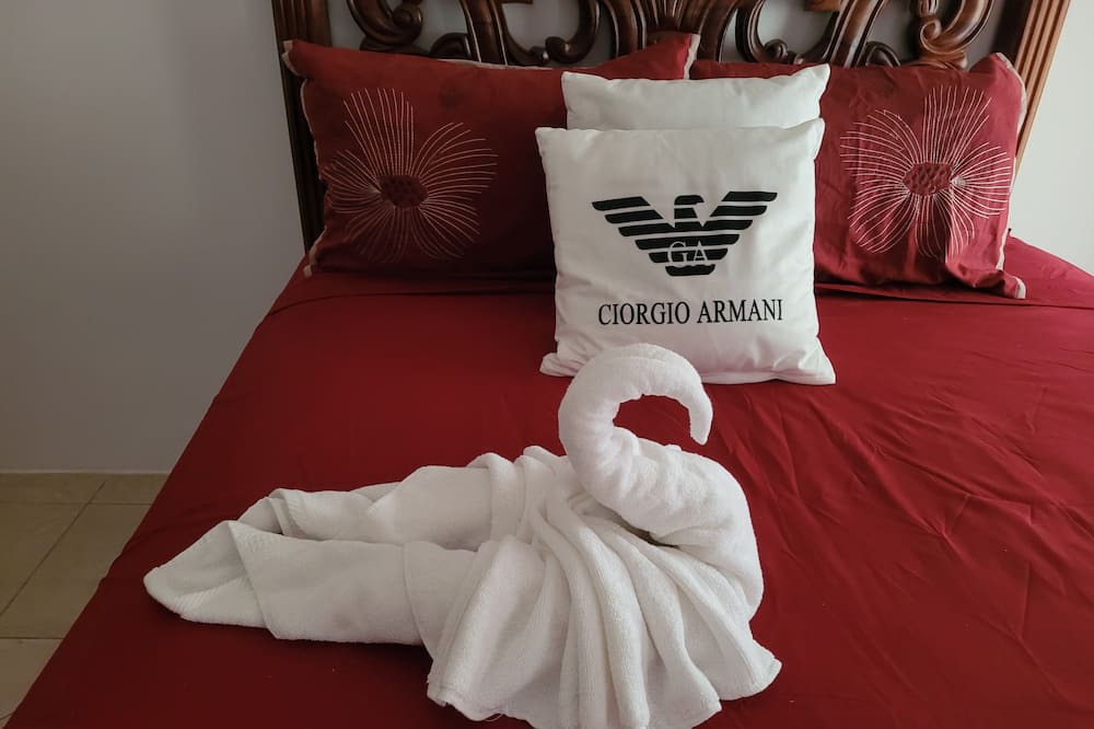 Photo of Bedroom in Tower Isle