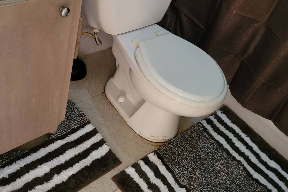 Photo of Bathroom in Tower Isle