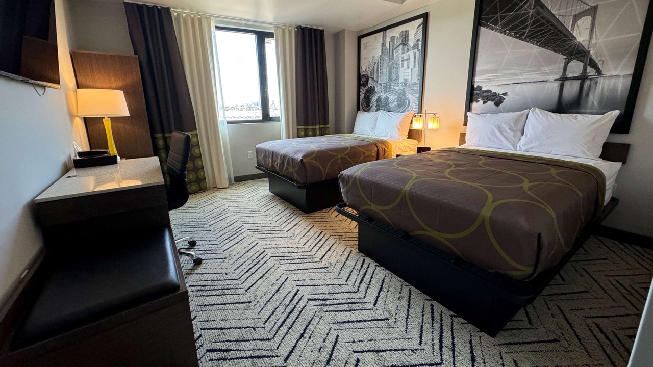 Photo of Bedroom in Concourse