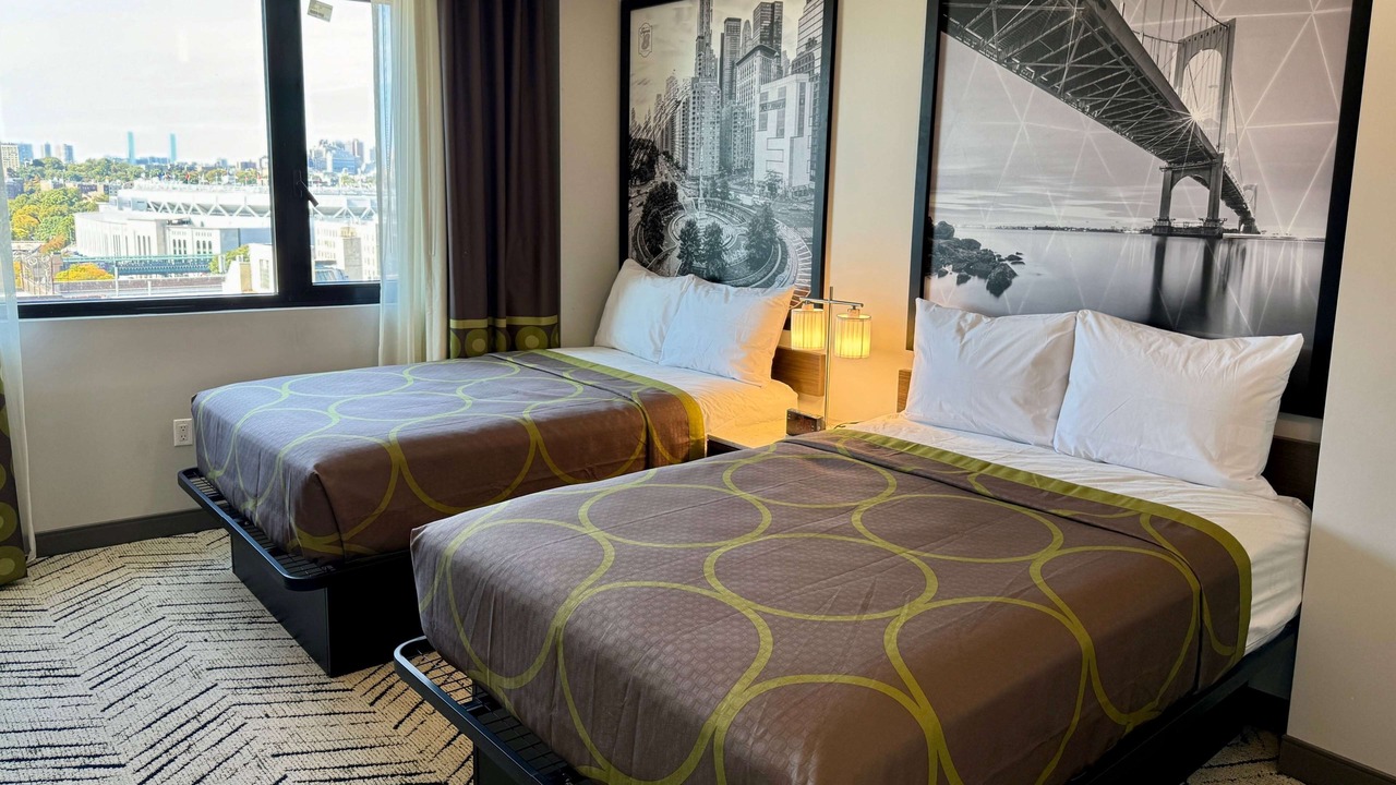 Photo of Bedroom in Concourse