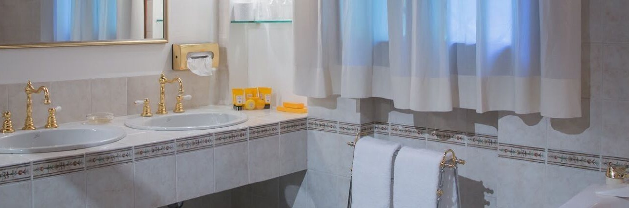 Photo of Bathroom in Zerman