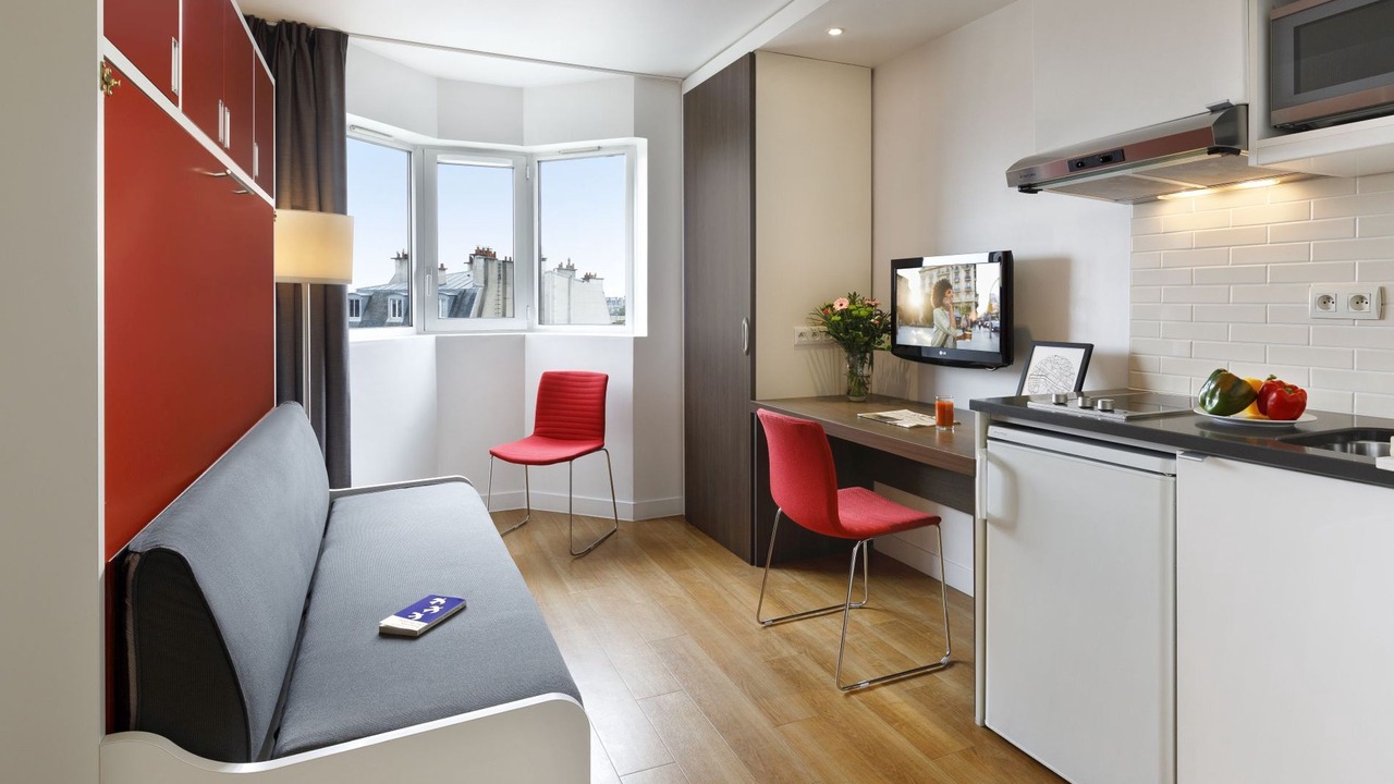Photo of Bedroom in Montparnasse