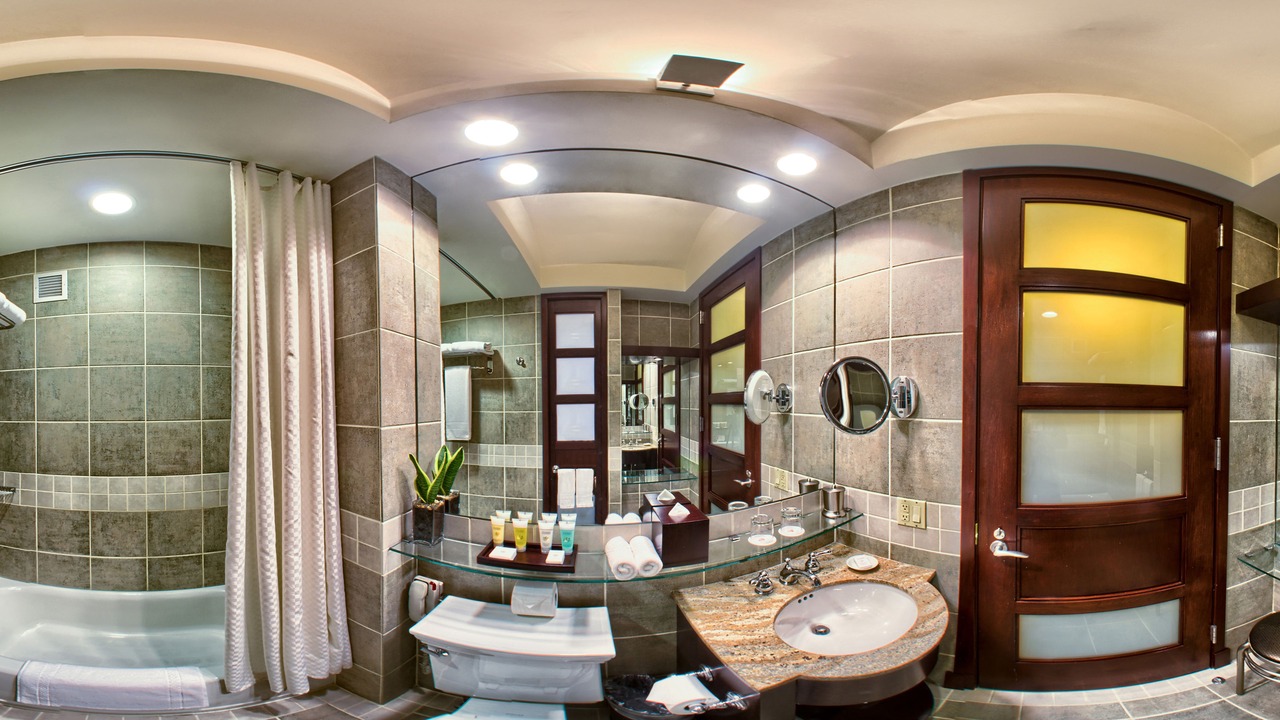 Photo of Livingroom in Midtown East