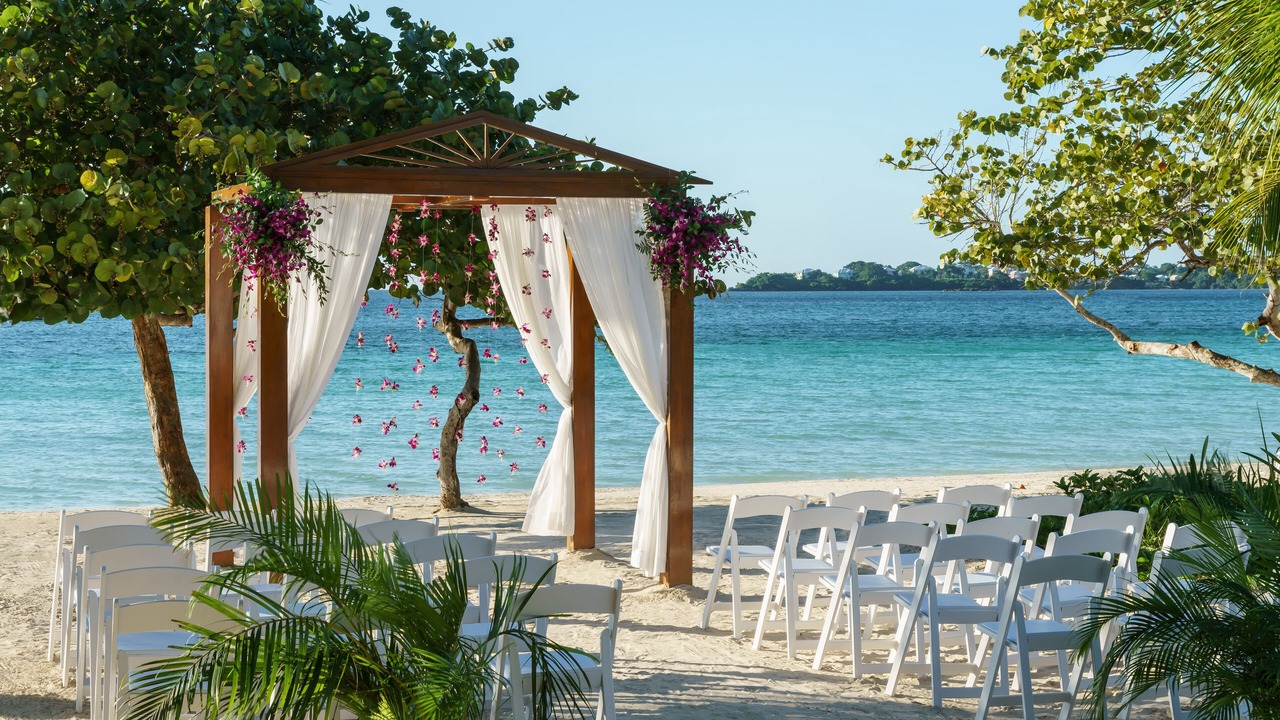 Photo of Outdoor in Orange Bay