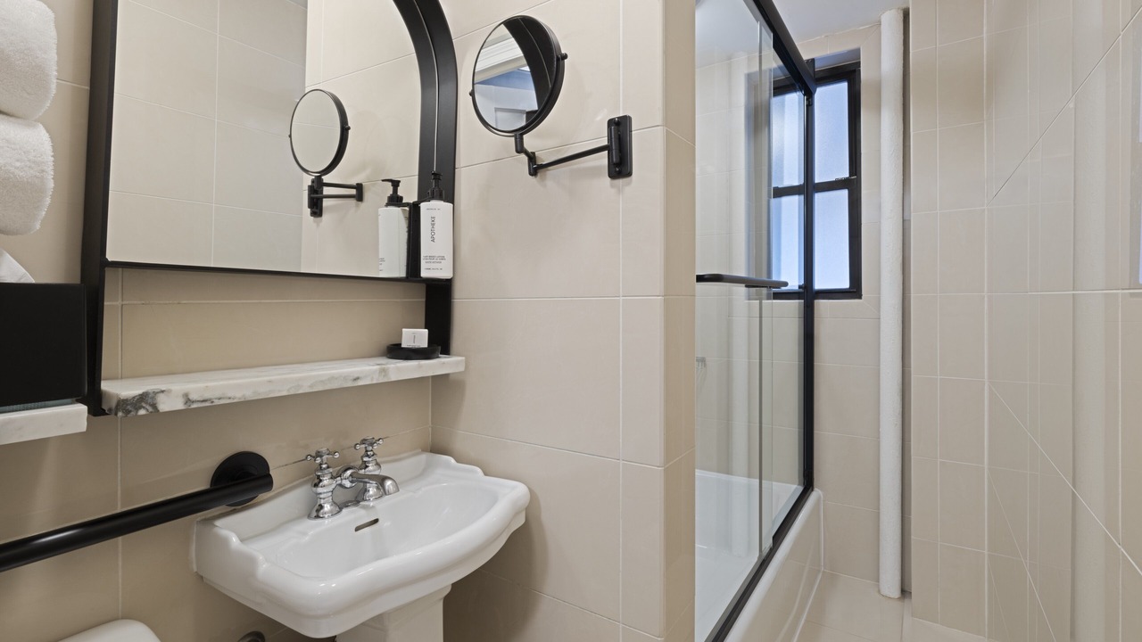 Photo of Bedroom in Upper East Side