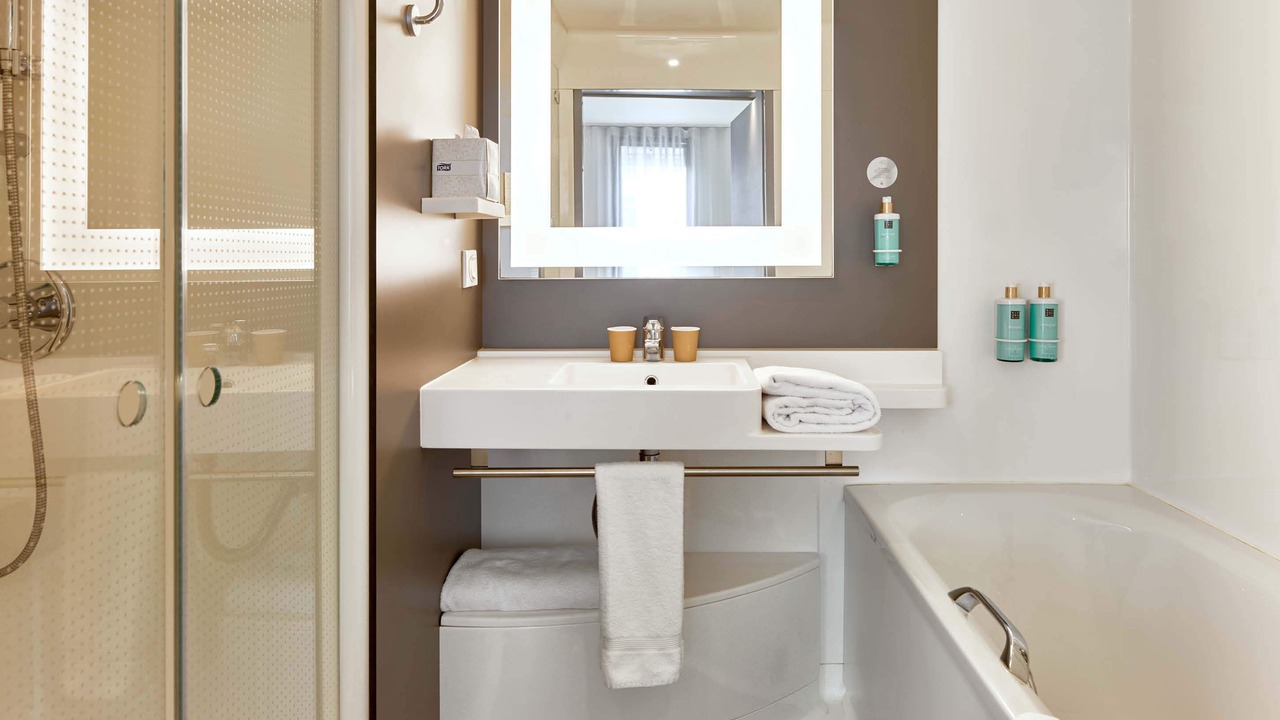 Photo of Bathroom in Rueil-Malmaison