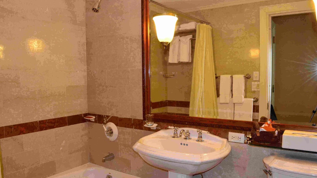 Photo of Bedroom in Stone Street Historic District