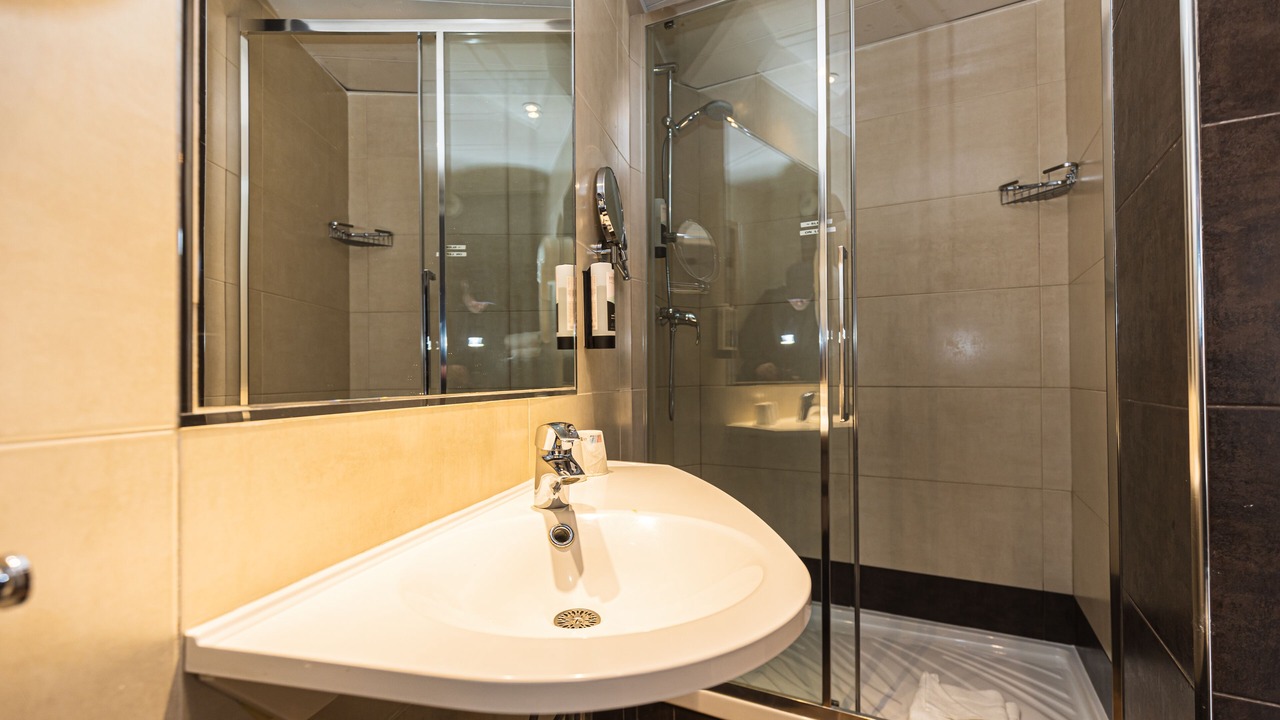 Photo of Bathroom in Quartier de Rochechouart