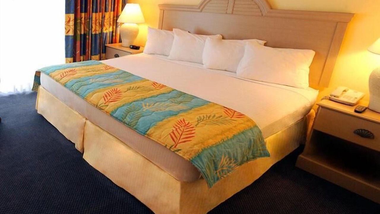 Photo of Bedroom in Paradise Island