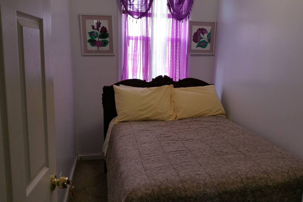 Photo of Others in Canarsie