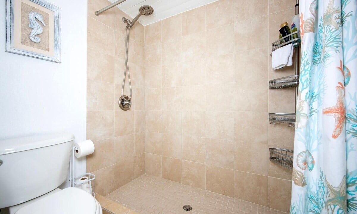 Photo of Bathroom in Dunmore Town