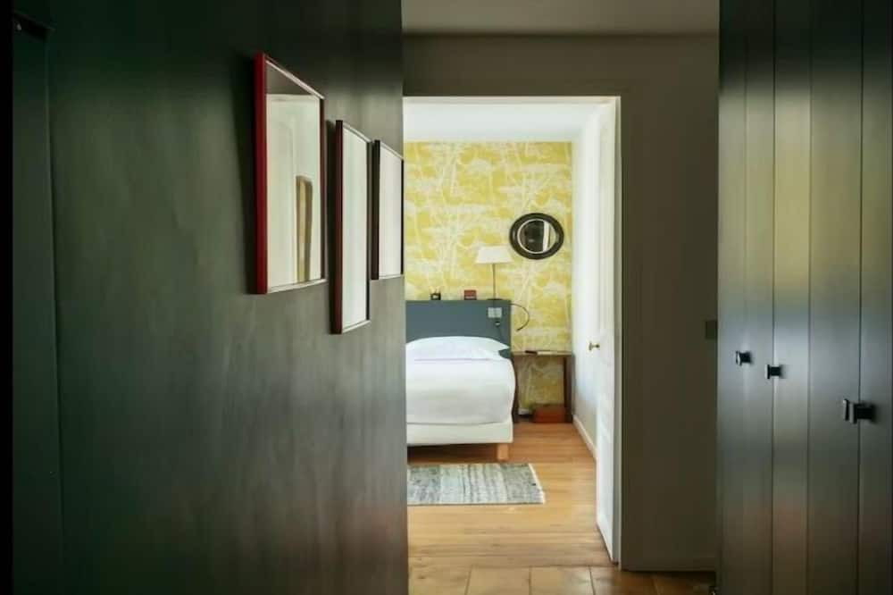 Photo of Bedroom in Quartier du Gros-Caillou
