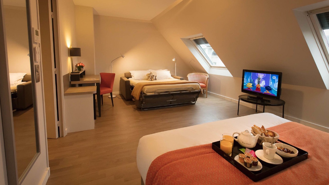 Photo of Bedroom in Antony