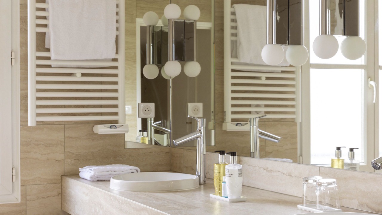 Photo of Bedroom in Le Plessis-Robinson