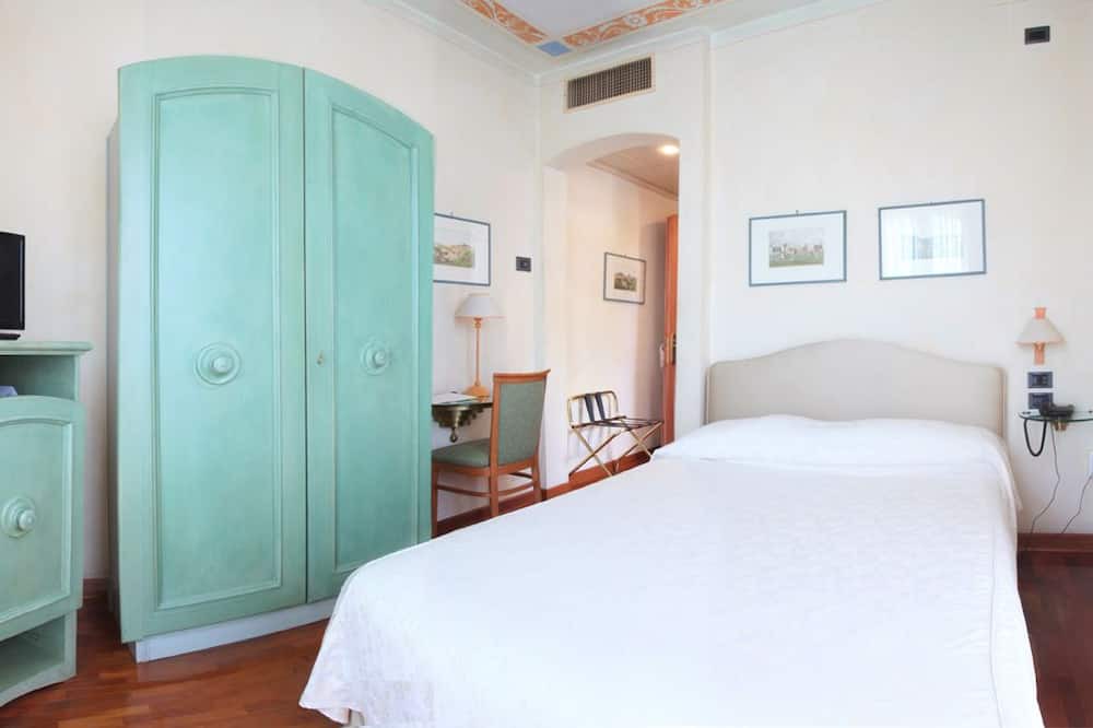 Photo of Bedroom in Torreglia