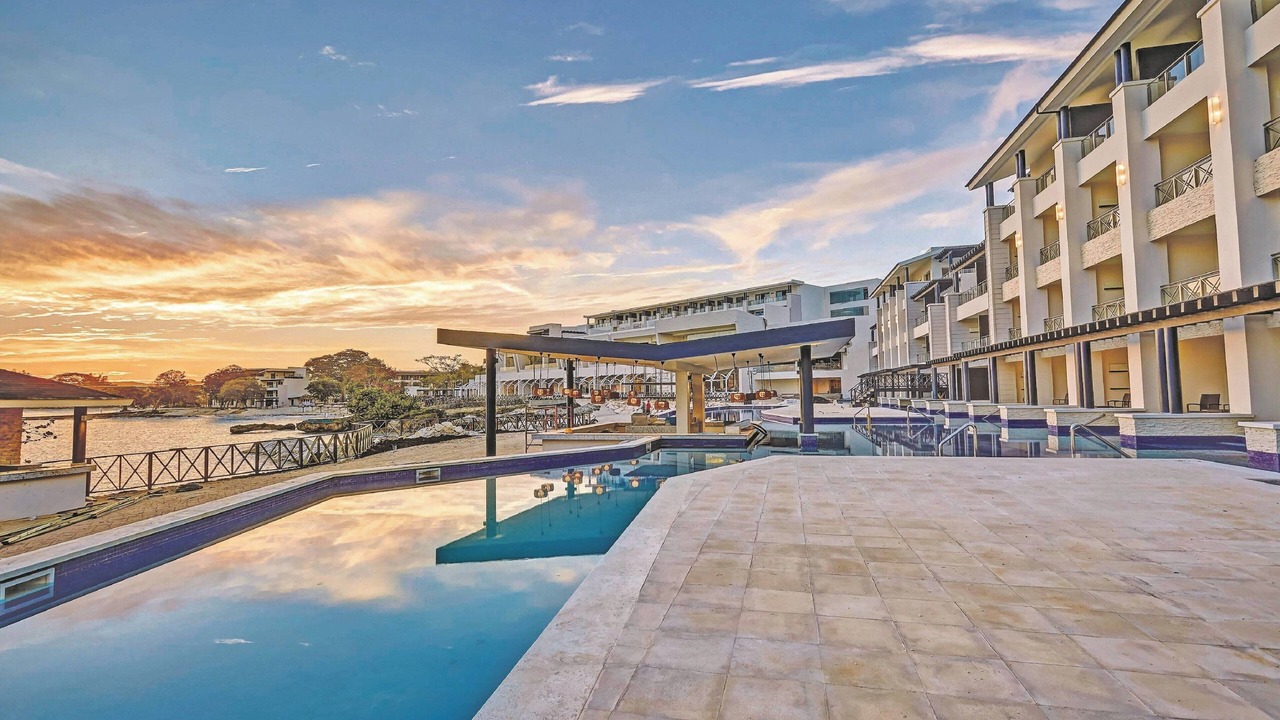 Photo of Outdoor in Orange Bay
