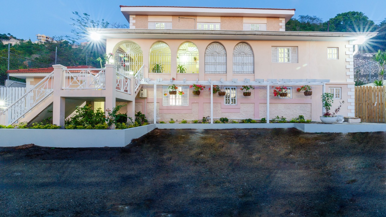 Photo of Outdoor in Beverly Hills