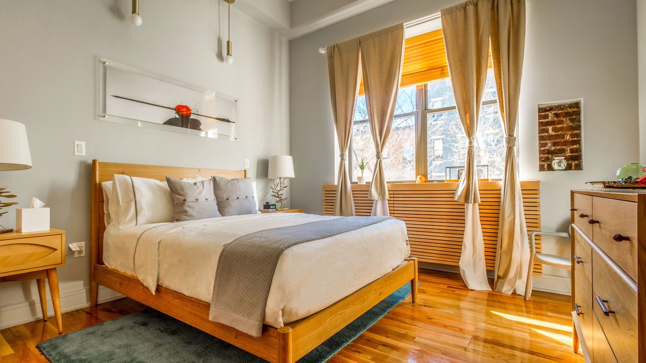 Photo of Bedroom in Greenpoint